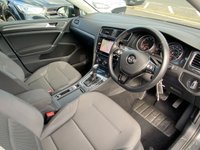 USED 2018 18 VOLKSWAGEN GOLF 1.4 SE NAVIGATION TSI BLUEMOTION TECHNOLOGY DSG 5d 124 BHP ONE OWNER | FULL VW HISTORY
