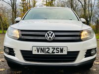 USED 2012 12 VOLKSWAGEN TIGUAN 2.0 SE TDI BLUEMOTION TECHNOLOGY 4MOTION DSG 5d 138 BHP DSG - SATELLITE NAVIGATION EXCELLENT CONDITION