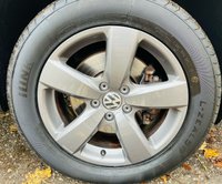 USED 2012 12 VOLKSWAGEN TIGUAN 2.0 SE TDI BLUEMOTION TECHNOLOGY 4MOTION DSG 5d 138 BHP DSG - SATELLITE NAVIGATION EXCELLENT CONDITION