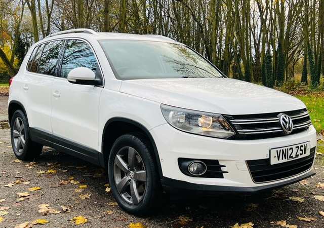 2012 12 Volkswagen Tiguan 2.0 SE TDI BLUEMOTION TECHNOLOGY 4MOTION DSG 5d 138 BHP
