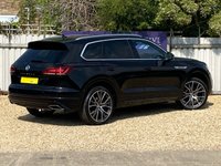 USED 2019 19 VOLKSWAGEN TOUAREG 3.0 V6 R-LINE TDI 5d 282 BHP 