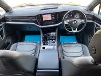 USED 2019 19 VOLKSWAGEN TOUAREG 3.0 V6 R-LINE TDI 5d 282 BHP 