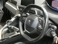 USED 2018 68 PEUGEOT 5008 1.5 BLUEHDI S/S ALLURE 5d 129 BHP 7 SEATS SAT NAV PART LEATHER REAR CAMERA VATQ