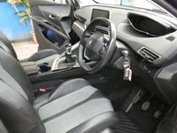 USED 2018 68 PEUGEOT 5008 1.5 BLUEHDI S/S ALLURE 5d 129 BHP 7 SEATS SAT NAV PART LEATHER REAR CAMERA VATQ