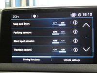 USED 2018 68 PEUGEOT 5008 1.5 BLUEHDI S/S ALLURE 5d 129 BHP 7 SEATS SAT NAV PART LEATHER REAR CAMERA VATQ