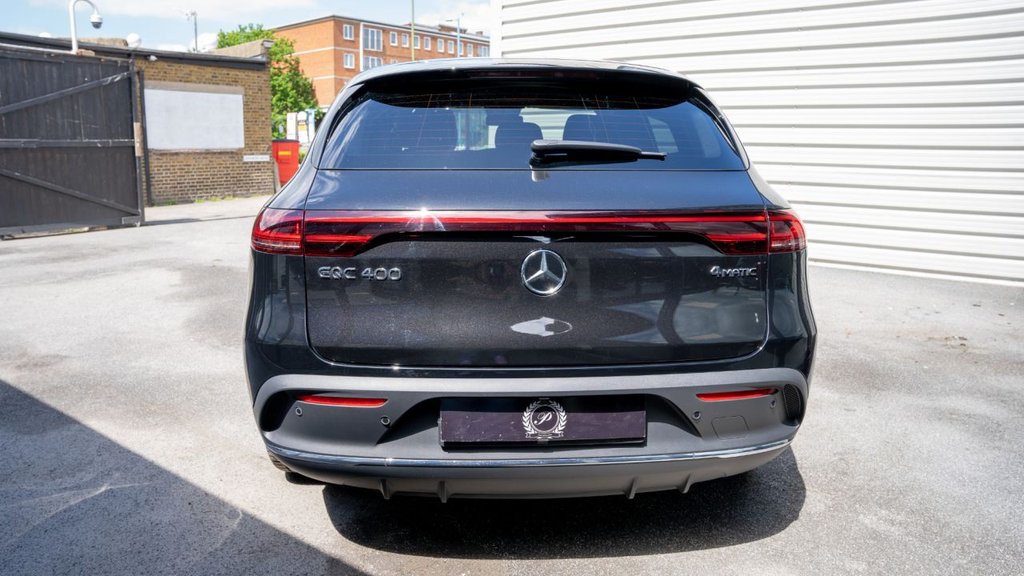 2022 Mercedes-Benz Eqc Eqc 400 4matic Amg Line Premium