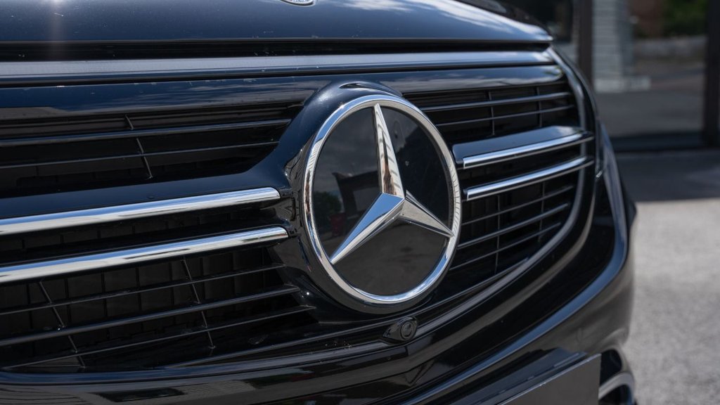2022 Mercedes-Benz Eqc Eqc 400 4matic Amg Line Premium