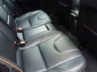 USED 2016 16 VOLVO V40 2.0 D2 CROSS COUNTRY LUX NAV 5d 118 BHP www.suffolkcarcentre.co.uk - Located at Reydon