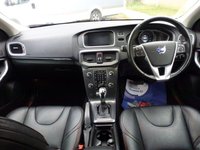 USED 2016 16 VOLVO V40 2.0 D2 CROSS COUNTRY LUX NAV 5d 118 BHP www.suffolkcarcentre.co.uk - Located at Reydon