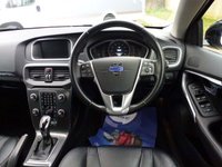 USED 2016 16 VOLVO V40 2.0 D2 CROSS COUNTRY LUX NAV 5d 118 BHP www.suffolkcarcentre.co.uk - Located at Reydon