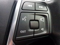 USED 2016 16 VOLVO V40 2.0 D2 CROSS COUNTRY LUX NAV 5d 118 BHP www.suffolkcarcentre.co.uk - Located at Reydon