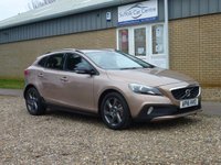 USED 2016 16 VOLVO V40 2.0 D2 CROSS COUNTRY LUX NAV 5d 118 BHP www.suffolkcarcentre.co.uk - Located at Reydon