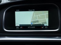 USED 2016 16 VOLVO V40 2.0 D2 CROSS COUNTRY LUX NAV 5d 118 BHP www.suffolkcarcentre.co.uk - Located at Reydon