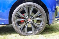 USED 2016 16 JAGUAR F-PACE 3.0d (300) V6 1st Edition 5dr Automatic AWD Euro 6 (Panoramic Sunroof, Heads Up Display, 22
