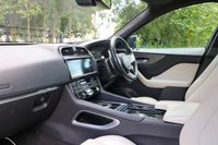 USED 2016 16 JAGUAR F-PACE 3.0d (300) V6 1st Edition 5dr Automatic AWD Euro 6 (Panoramic Sunroof, Heads Up Display, 22