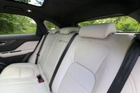USED 2016 16 JAGUAR F-PACE 3.0d (300) V6 1st Edition 5dr Automatic AWD Euro 6 (Panoramic Sunroof, Heads Up Display, 22