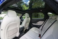 USED 2016 16 JAGUAR F-PACE 3.0d (300) V6 1st Edition 5dr Automatic AWD Euro 6 (Panoramic Sunroof, Heads Up Display, 22