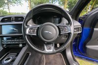 USED 2016 16 JAGUAR F-PACE 3.0d (300) V6 1st Edition 5dr Automatic AWD Euro 6 (Panoramic Sunroof, Heads Up Display, 22