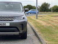 USED 2018 67 LAND ROVER DISCOVERY 3.0 TD6 HSE LUXURY 5d 255 BHP Rear Entertainment Glass Roofs
