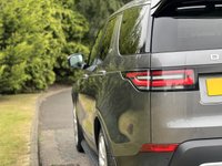 USED 2018 67 LAND ROVER DISCOVERY 3.0 TD6 HSE LUXURY 5d 255 BHP Rear Entertainment Glass Roofs