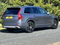 USED 2019 69 VOLVO XC90 2.0 B5 MOMENTUM AWD 5d 231 BHP Panoramic Glass Roof 7 Seater