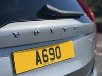 USED 2019 69 VOLVO XC90 2.0 B5 MOMENTUM AWD 5d 231 BHP Panoramic Glass Roof 7 Seater