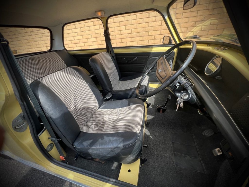 USED 1983 AUSTIN MINI CITY E // 1000cc // 40 BHP // AUTOMATIC // Px swap 