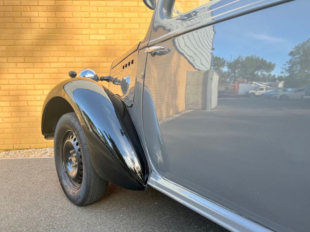USED 1951 BEDFORD PC Ex-Police Van // Restomod // 1.6 // RARE // promo car // Px swap  