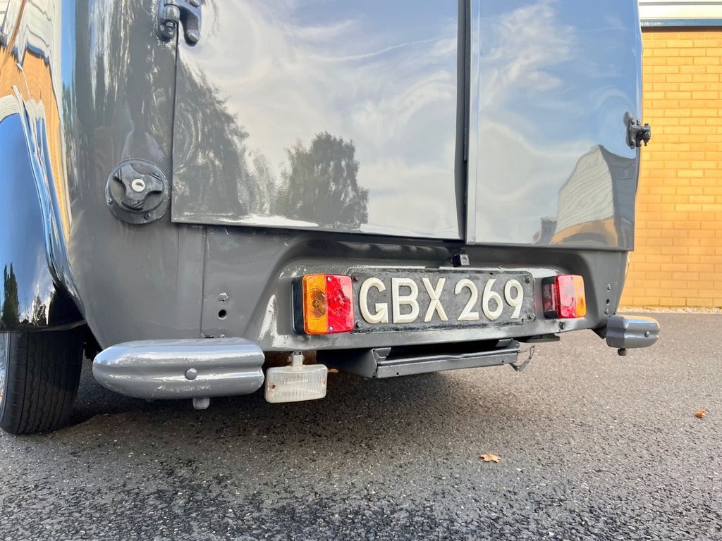 USED 1951 BEDFORD PC Ex-Police Van // Restomod // 1.6 // RARE // promo car // Px swap  