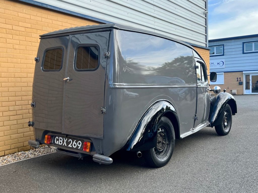 USED 1951 BEDFORD PC Ex-Police Van // Restomod // 1.6 // RARE // promo car // Px swap  