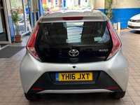 USED 2016 16 TOYOTA AYGO 1.0 VVT-I X-PLAY 5d 69 BHP &pound;0 ROAD TAX CAZ ULEZ COMPLIANT AIR CON PARKING SENSORS. Vehicle just been serviced at Toyota on 27/07/2022
