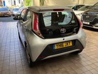 USED 2016 16 TOYOTA AYGO 1.0 VVT-I X-PLAY 5d 69 BHP &pound;0 ROAD TAX CAZ ULEZ COMPLIANT AIR CON PARKING SENSORS. Vehicle just been serviced at Toyota on 27/07/2022