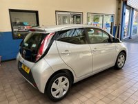USED 2016 16 TOYOTA AYGO 1.0 VVT-I X-PLAY 5d 69 BHP &pound;0 ROAD TAX CAZ ULEZ COMPLIANT AIR CON PARKING SENSORS. Vehicle just been serviced at Toyota on 27/07/2022