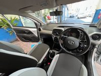 USED 2016 16 TOYOTA AYGO 1.0 VVT-I X-PLAY 5d 69 BHP &pound;0 ROAD TAX CAZ ULEZ COMPLIANT AIR CON PARKING SENSORS. Vehicle just been serviced at Toyota on 27/07/2022