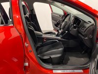 USED 2016 66 RENAULT MEGANE 1.5 DYNAMIQUE S NAV DCI 5d 110 BHP Striking