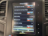 USED 2016 66 RENAULT MEGANE 1.5 DYNAMIQUE S NAV DCI 5d 110 BHP Striking