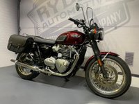 USED 2016 66 TRIUMPH BONNEVILLE T120 1200cc 1,346 MILES WITH TRIUMPH PANNIERS