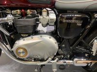 USED 2016 66 TRIUMPH BONNEVILLE T120 1200cc 1,346 MILES WITH TRIUMPH PANNIERS