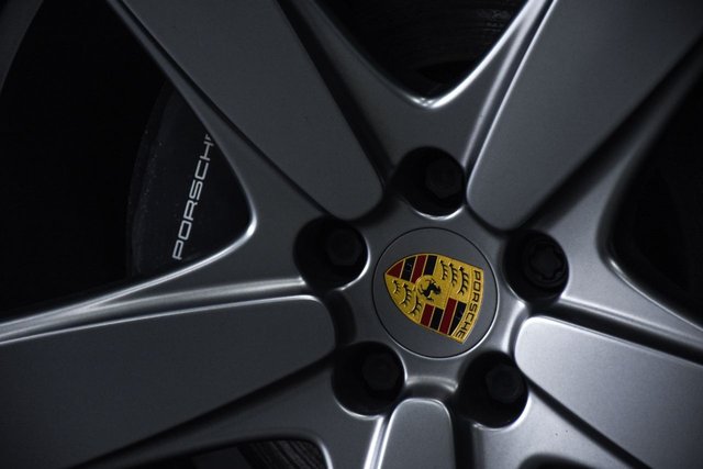 View our PORSCHE MACAN