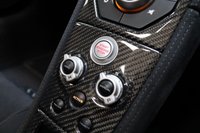 USED 2016 16 MCLAREN 650S 3.8 V8 SPIDER 2d INCREDIBLE CONDITION WITH REMARKABLE SPECIFICATION, INCLUDING LIFT, FULL PPF, CARBON INTERIOR, SPORTS EXHAUST AND MORE.