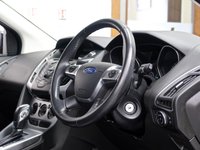 USED 2014 FORD FOCUS 1.6L ZETEC 5d AUTO 124 BHP LOW MILES + PARKING SENSORS