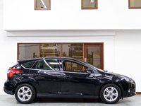 USED 2014 FORD FOCUS 1.6L ZETEC 5d AUTO 124 BHP LOW MILES + PARKING SENSORS