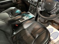 USED 2011 61 LAND ROVER RANGE ROVER 4.4 TDV8 VOGUE 5d 313 BHP 
