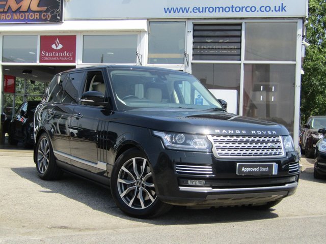 2016 66 Land Rover Range Rover 4.4 SDV8 VOGUE SE 5d 339 BHP