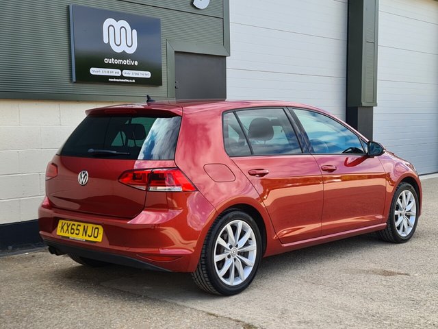 View our VOLKSWAGEN GOLF