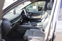 PRE-OWNED 2018 68 AUDI Q7 3.0 TDI QUATTRO VORSPRUNG 5d 282 BHP Daytona Grey Pearlescent, 1 Owner, Black Leather Interior, Panoramic Glass Sunroof, Panoramic Glass Sunroof, BOSE 3D Surround Sound, 22" V Spoke Alloys,  Alcantara Headlining, 360 Degree Camera, Audi Virtual Cockpit, Sports Seats Plus, Heated Seats Front and Rear, Audi Phone Box With Wireless Charging,  Black Door Mirror Housing, Matrix LED Headlights, LED Rear Lights, Running Boards, Privacy Glass, Traffic Sign Recognition, Electric Luggage Compartment Cover, Electric Steering Column.