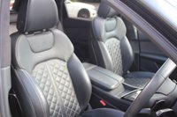 PRE-OWNED 2018 68 AUDI Q7 3.0 TDI QUATTRO VORSPRUNG 5d 282 BHP Daytona Grey Pearlescent, 1 Owner, Black Leather Interior, Panoramic Glass Sunroof, Panoramic Glass Sunroof, BOSE 3D Surround Sound, 22" V Spoke Alloys,  Alcantara Headlining, 360 Degree Camera, Audi Virtual Cockpit, Sports Seats Plus, Heated Seats Front and Rear, Audi Phone Box With Wireless Charging,  Black Door Mirror Housing, Matrix LED Headlights, LED Rear Lights, Running Boards, Privacy Glass, Traffic Sign Recognition, Electric Luggage Compartment Cover, Electric Steering Column.