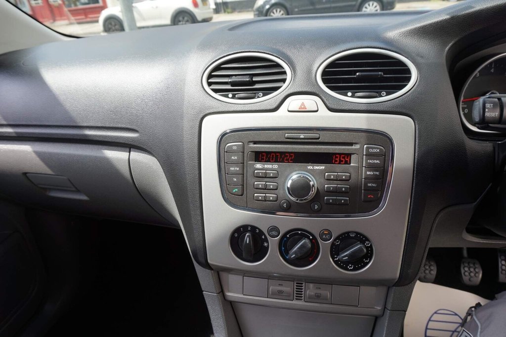 USED 2010 60 FORD FOCUS 1.8L ZETEC S S/S 5d 124 BHP JUST ARRIVED/STUNNING CAR!!