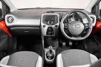 USED 2016 16 TOYOTA AYGO 1.0 VVT-I X-PLAY 5d 69 BHP +NATIONWIDE DELIVERY AVAILABLE+