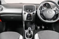 USED 2016 16 TOYOTA AYGO 1.0 VVT-I X-PLAY 5d 69 BHP +NATIONWIDE DELIVERY AVAILABLE+